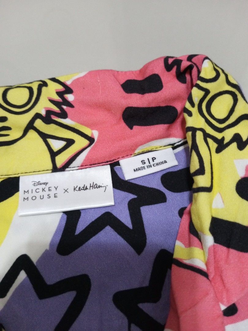 Mickey mouse x Keith haring all over print polo (Category: Activewear) located in Manila. Submitted by _t20hrift (Listing ID 1466286500, Image 3). Description: Mickey mouse x Keith haring polo Size • Small up to Large As new condition Width • 21 Length • 28.