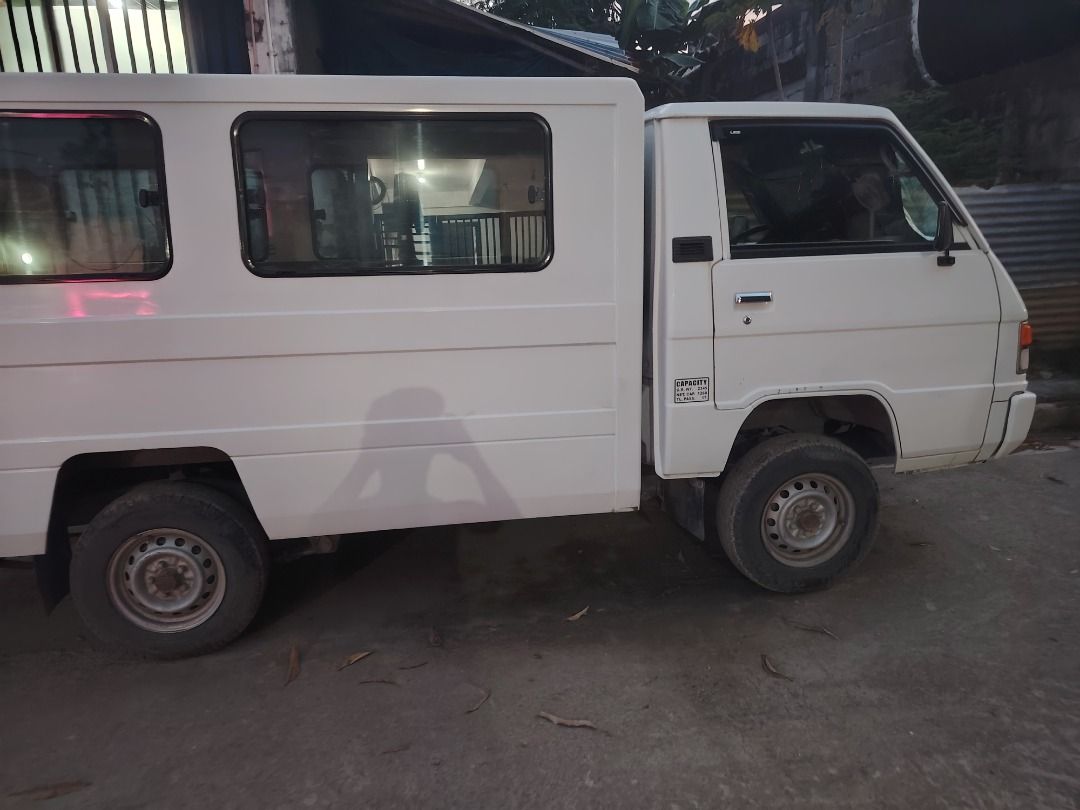 Mitsubishi Fuso Canter (M) (Category: Used Cars) located in Taguig. Submitted by eeng5 (Listing ID 1466250519, Image 3). Description: 2020 L300 FB.