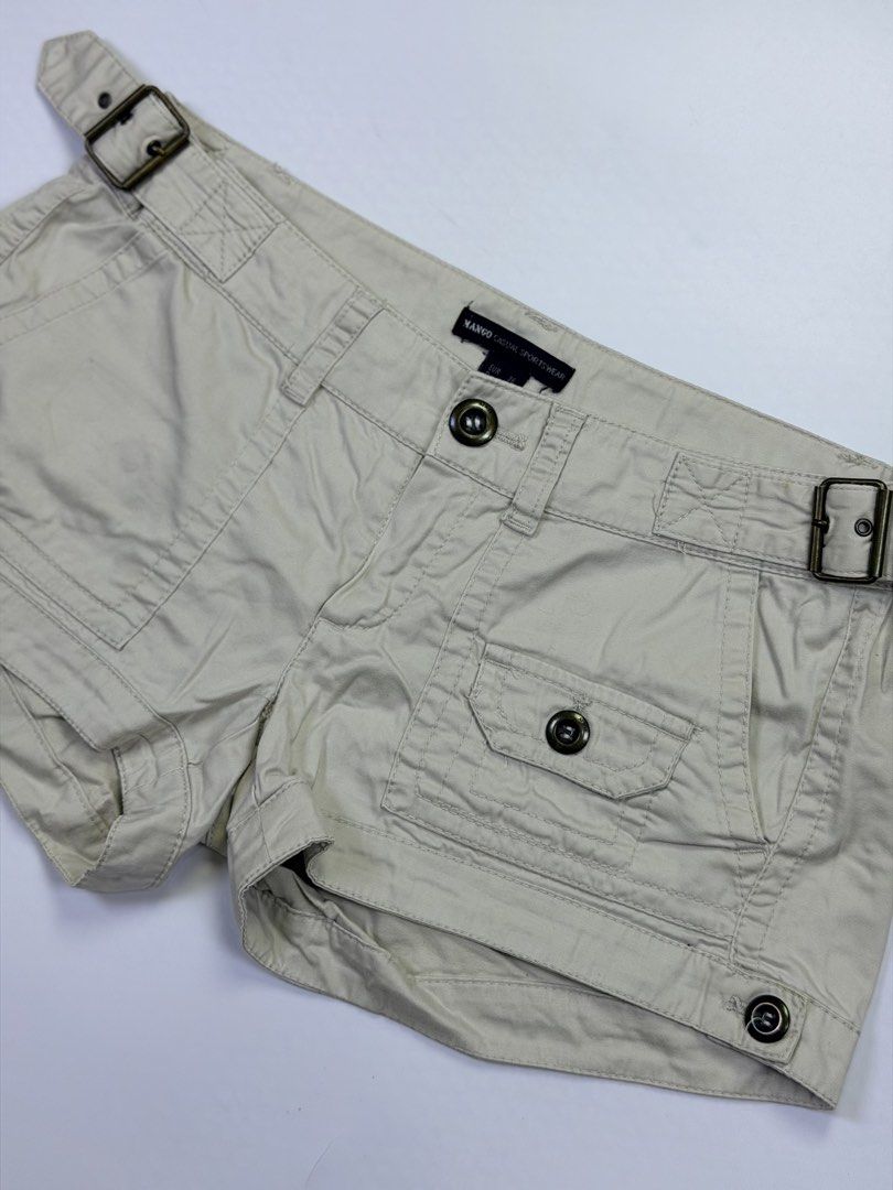 MNG shorts (Category: Shorts) located in Kapangan. Submitted by keythsgs74798 (Listing ID 1466279201, Image 2). Description: .