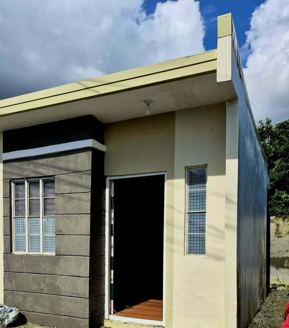 Modern studio house tiled floors bathroom (Category: House & Lot) located in Silang. Submitted by jomarch (Listing ID 1466200623, Image 1). Description: chat for more pictures bungalow at Lipa near snr, startoll exit and university of batangas near brgy elem school initially plan for kids dorm in lipa but sa ibang school pumasa ok for LIMA park employees opt to sell now di pa natirahan with space vacant lots for garden on one side 54sqm lot 24sqm