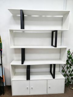 (Category: ) located in . Submitted by demilow (Listing ID 1466174093, Image 1). Description: .