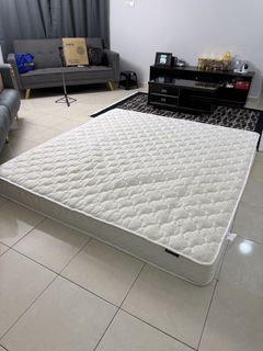 (Category: ) located in . Submitted by arrezha (Listing ID 1466299693, Image 1). Description: .