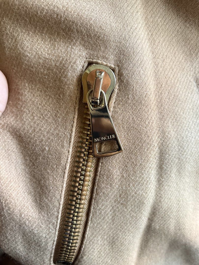 Moncler blazer (Category: Luxury Apparel) located in Manila. Submitted by kingblaize (Listing ID 1466199286, Image 3). Description: .