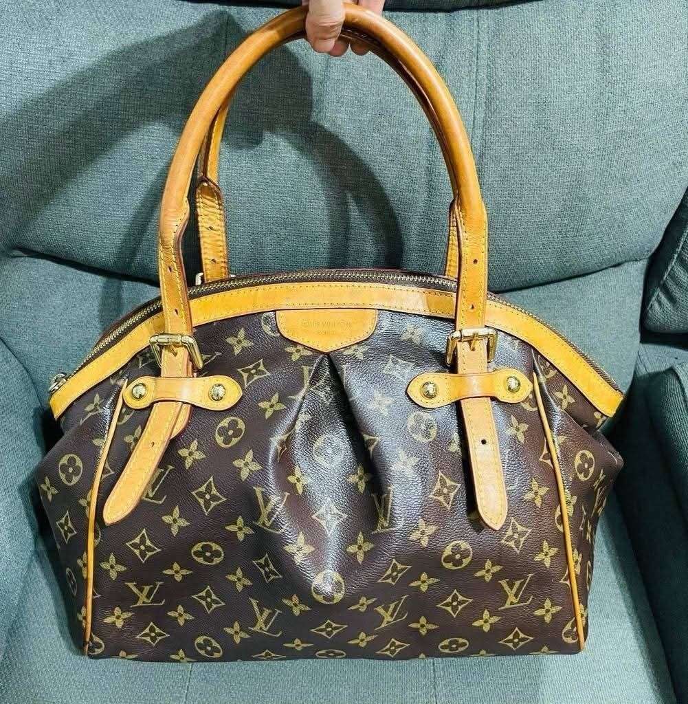 Mono Ti voli (Category: Shoulder Bags) located in Quezon City. Submitted by luxxechic (Listing ID 1466206575, Image 2). Description: coded no issue actual photo posted japan preloved mop: gcash.