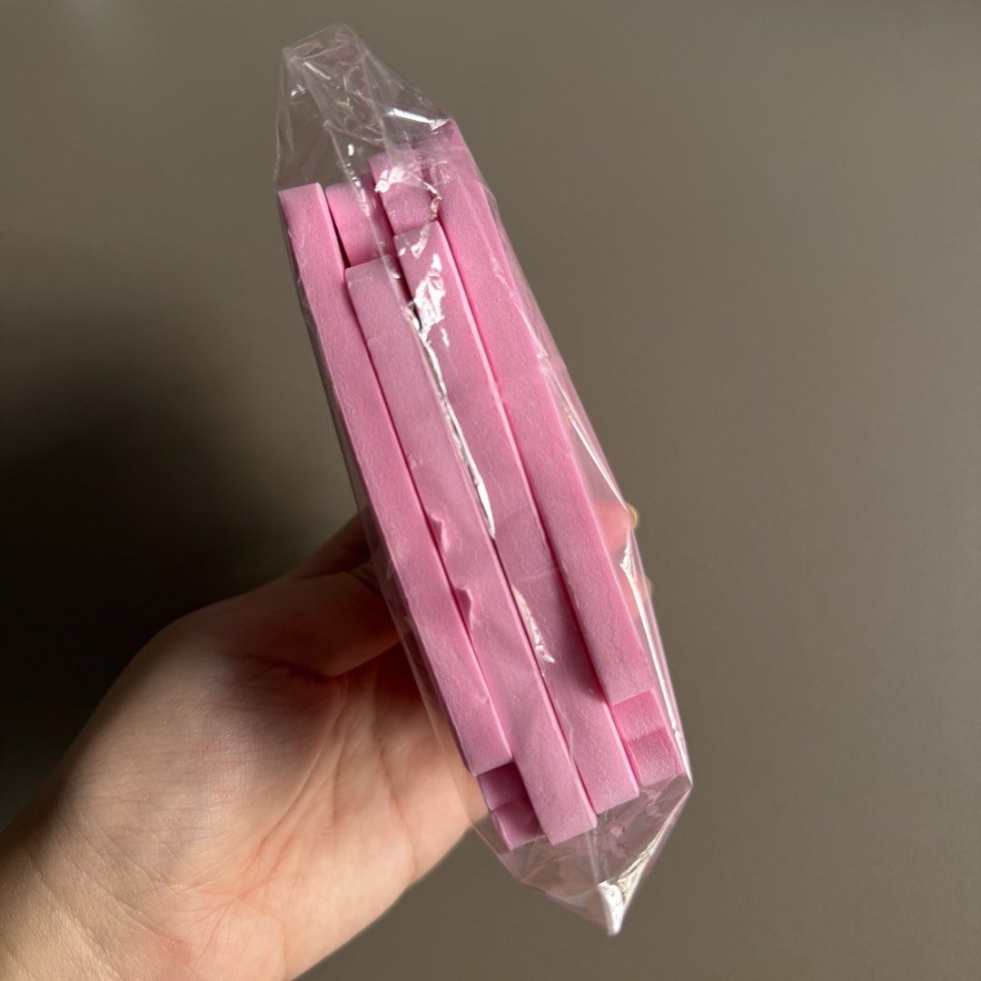 nails toe separators (Category: Hands & Nails) located in Singapore. Submitted by wotoki (Listing ID 1466175387, Image 3). Description: please read everything before buying !! 🏷️ free but need + $2.50 for tracked mail !! have x8 sets ౨ৎ payment via caroupay only !! ౨ৎ never use before !! ,, will recycle / donate if not claimed by 25 october 2026 ౨ৎ rfs: decluttering,, helping my mum clear !! please help me give this a new home !! thank you :).