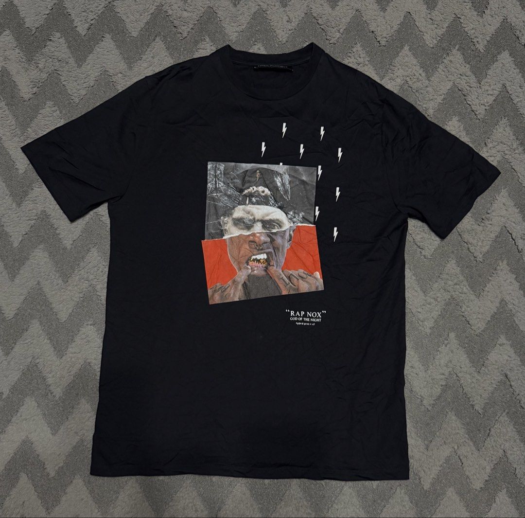 Neil Barret - FW20 Rapnox Tee (Category: Tshirts & Polo Shirts ) located in Cavite. Submitted by commoncourtesy (Listing ID 1466300157, Image 1). Description: Size medium.