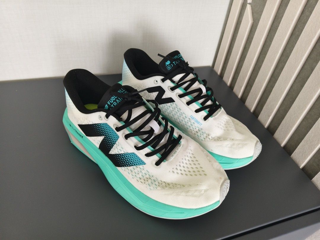 New Balance FuelCell SuperComp Trainer v3 (Category: Sneakers) located in Makati City. Submitted by more.erc (Listing ID 1466208277, Image 2). Description: Decluttering Sale! ✨🏠✨ Decluttering and letting go of items I no longer fit me — most are slightly used - Brand: New Balance - Model: FuelCell SuperComp Trainer v3 - Color: Cyber Jade colorway - Size: 11 US Men's - Condition: Used once, no box - RFS: quite snug for my liking 📍 Location: Maka