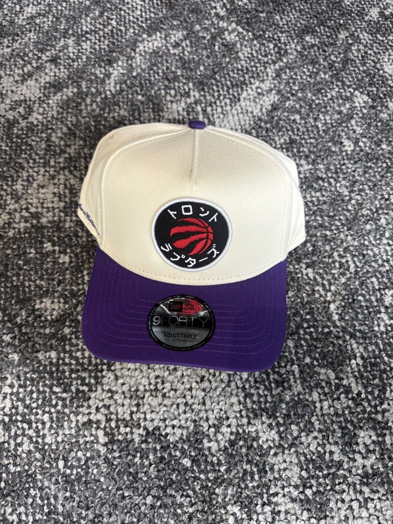 New Era 9forty Snapback Hat (Category: Caps & Hats) located in Mandaluyong City. Submitted by jtsoleandapparel (Listing ID 1466311117, Image 1). Description: SELLING New Era 9forty Snapback Hat OSFA BNDS 1750 only.