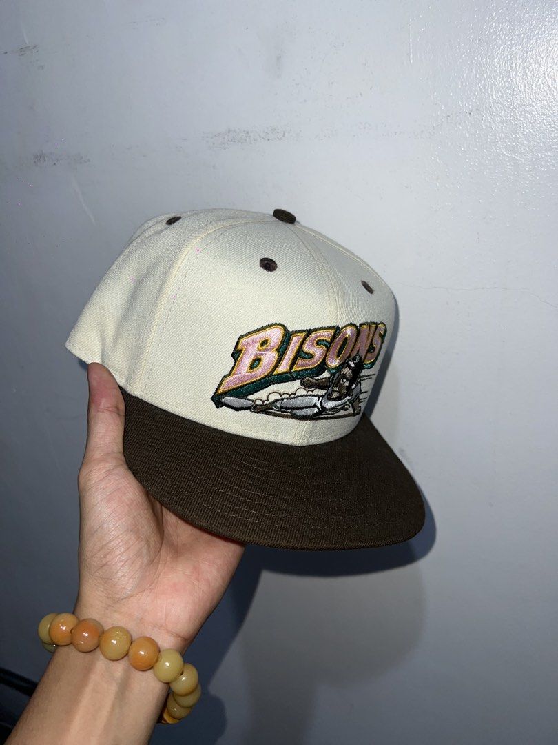 New Era Buffalo Bisons 59FIFTY Fitted Hat 7 1/8 (Category: Caps & Hats) located in Manila. Submitted by justineperez (Listing ID 1466320152, Image 1). Description: FORSALE‼️ NEW ERA FITTED CAP SIZE - 7 1/8✅ LEGIT BRANDNEW✅ ISSUE - NO STICKER🥲 OPEN FOR LALAMOVE AND PICK UP📦 TAGUIG📍.