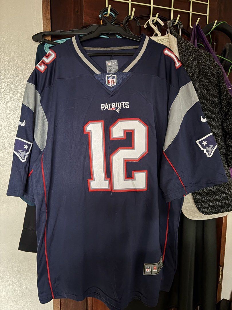 NFL JERSEY - TOM BRADY PATRIOTS (Category: Activewear) located in Mandaluyong City. Submitted by dmnc2000 (Listing ID 1466220991, Image 1). Description: NIKE NFL JERSEY - TOM BRADY PATRIOTS Size 3XL on nike tag 8/10 Needs wash 27x32 1,500 or best offer Loc: Mandaluyong.