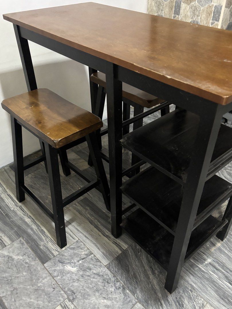 Nifty Bar Dining Set (Category: Tables & Sets) located in Pasig City. Submitted by ohohmiks (Listing ID 1466198066, Image 3). Description: 📍Pasig.