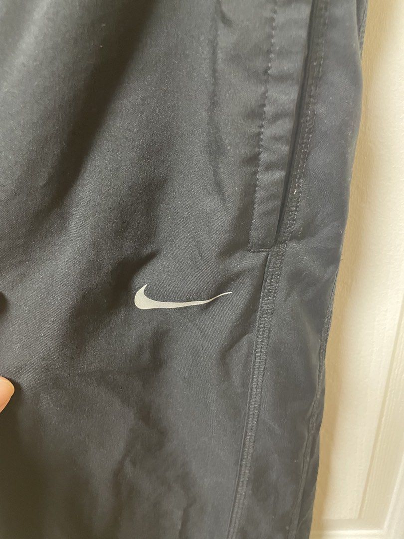 Nike Activewear (Category: Other Bottoms) located in Manila. Submitted by abbie0309296694 (Listing ID 1466260507, Image 3). Description: .