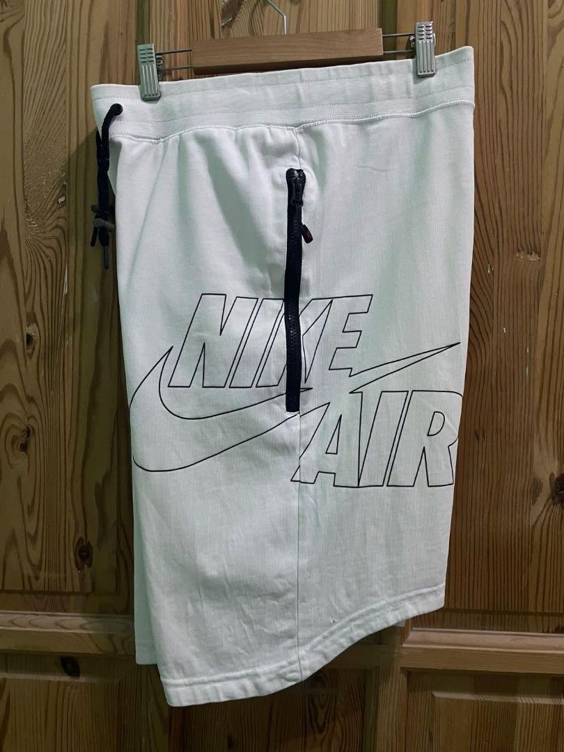 NIKE AIR (Category: Activewear) located in Manila. Submitted by kennethgup36225 (Listing ID 1466249492, Image 1). Description: NIKE AIR WHITE Size : M On tag Cotton ‎Dimentions ‎Waist : 32-34 ‎Length: 23 ‎Excellent Condition ‎Color Rate: 9/10 ‎Issue: pinhole ‎ ‎Claim Prize: 750shipped ‎ ‎Unli Vouch & Open For Videocall ‎Mode Of Payment(MOP) ‎-Gcash ‎-Maya ‎-Maribank ‎ ‎📍Bacoor,Cavite.