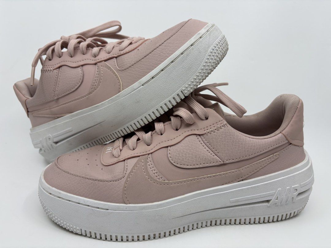 Nike Air Force 1 plt.af.orm Pink Oxford (Category: Sneakers) located in Manila. Submitted by rob.fesalbon (Listing ID 1466251132, Image 2). Description: - Brand/Model: Nike Air Force 1 PLT.AF.ORM - Colorway: Pink Oxford - Size: US 7.5 Women's - Condition: Excellent, clean outsoles with minimal wear - Features: Chunky platform sole, embossed AIR branding, and layered leather swoosh stitching - Inclusions: Original Nike shoebox.