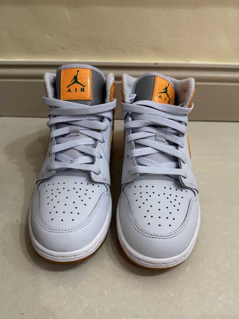 Nike Air Jordan 1 Mid (authentic) (Category: Sneakers) located in Antipolo. Submitted by random_it3ms (Listing ID 1466188464, Image 2). Description: Used less than 5 times Like New No Box 2300 only Size: US: 4.5Y UK: 36.5 CM: 23.5cm.