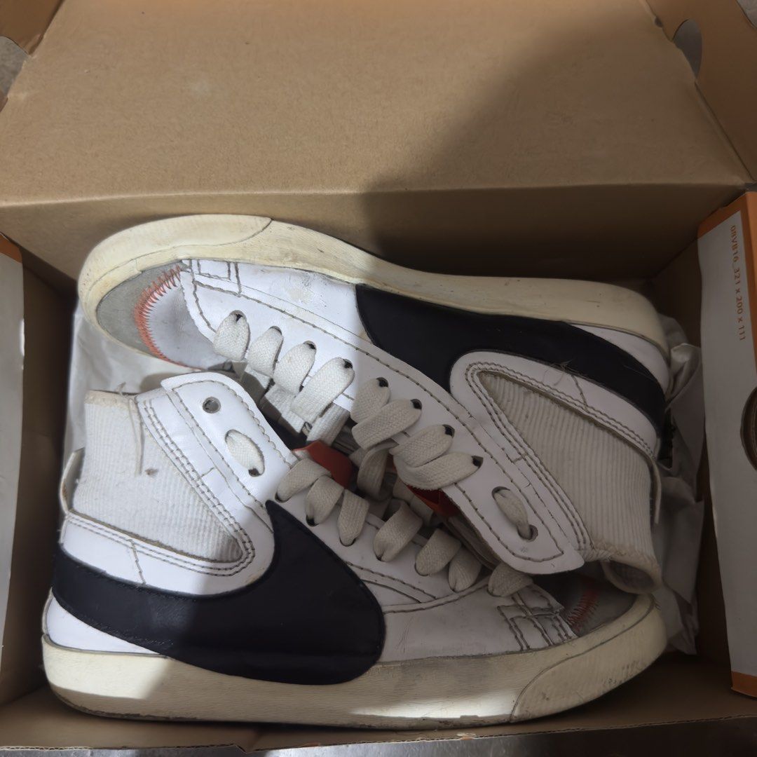 Nike Blazer Mid '77 Jumbo White Black (Category: Sneakers) located in Manila. Submitted by kristlerja65473 (Listing ID 1466207551, Image 1). Description: - Brand/Model: Nike Blazer Mid '77 Jumbo - Colorway: White, Black, and Sail - Size: Men's US 7.5 / Women's US 9 - Key Features: Oversized black swoosh, chunky laces, elastic heel, and orange tongue pull tab - Condition: Pre-owned with minor scuffs and dirt marks on midsoles and toe areas - Inclu