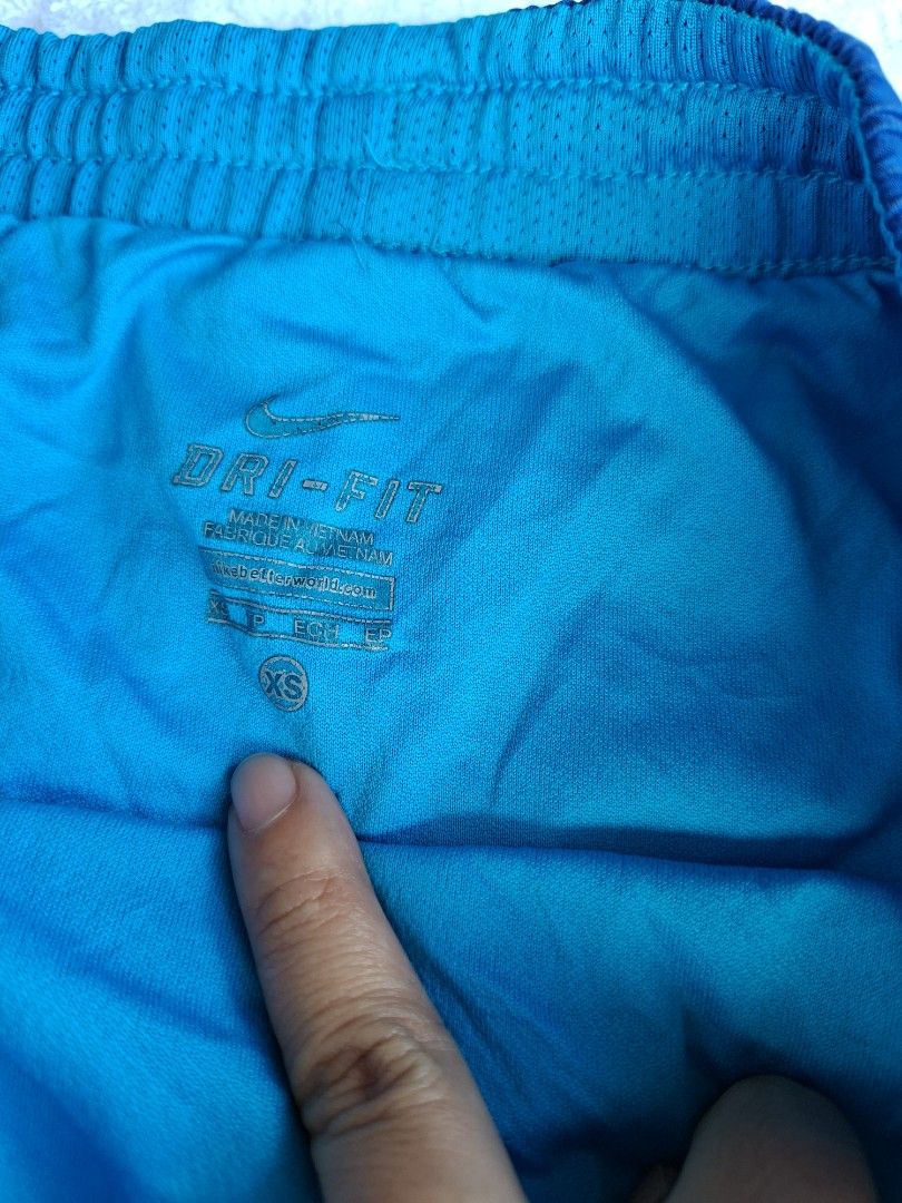 NIKE DRI-FIT ATHLETIC SHORT - XS (Category: Activewear) located in Abucay. Submitted by petiteprettyboutiquev2 (Listing ID 1466168381, Image 3). Description: see last photo for the issue (back part po)🍃 + SF(J&T).