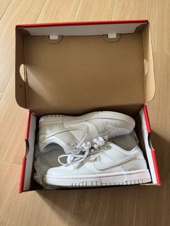 （分類：）位於 。 由 852riyad 提交（商品編號 1466217536，圖片 1）。簡介： 。
