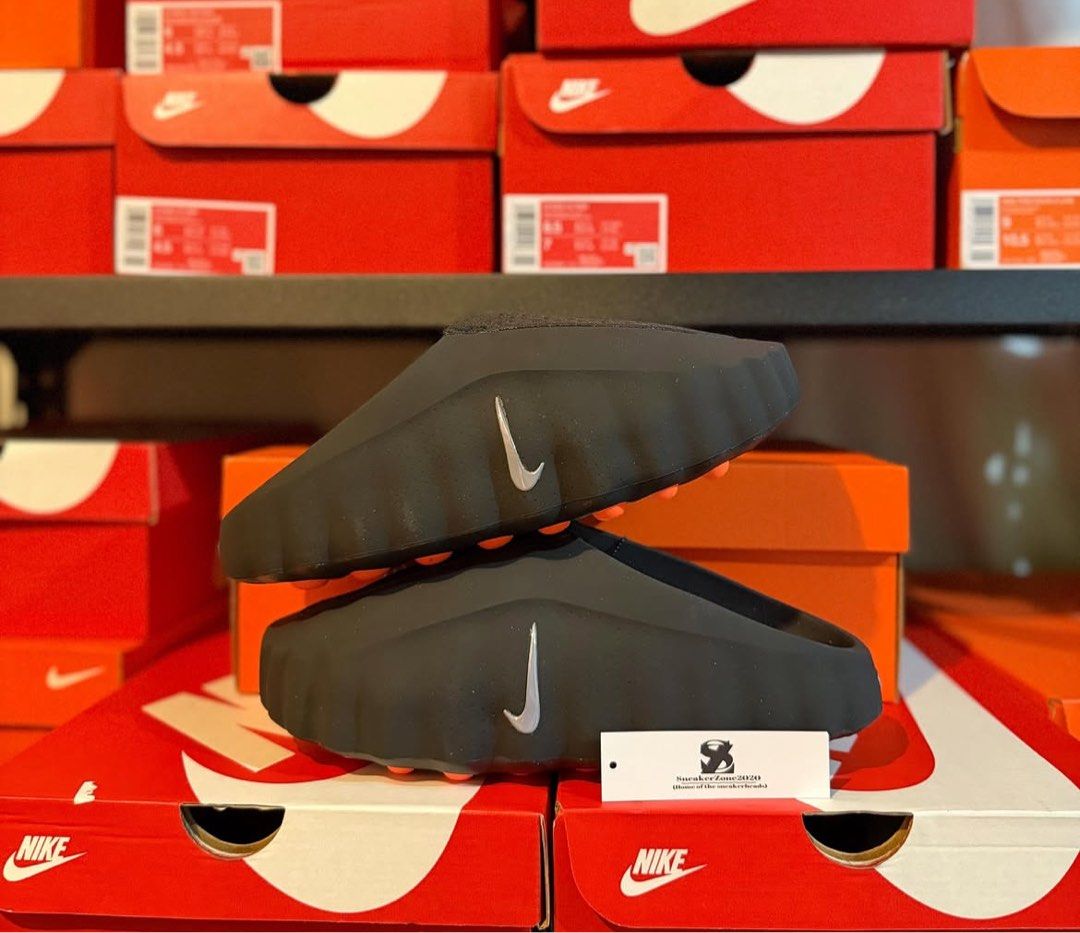 Nike Mind 001 “Black Chrome” size 9 men’s (Category: Slippers & Slides) located in Makati City. Submitted by xxgabxx (Listing ID 1466162957, Image 1). Description: 5,999 steal price. Nike Mind 001 “Black Chrome” size 9 men’s marikina loc Legit / brand new.