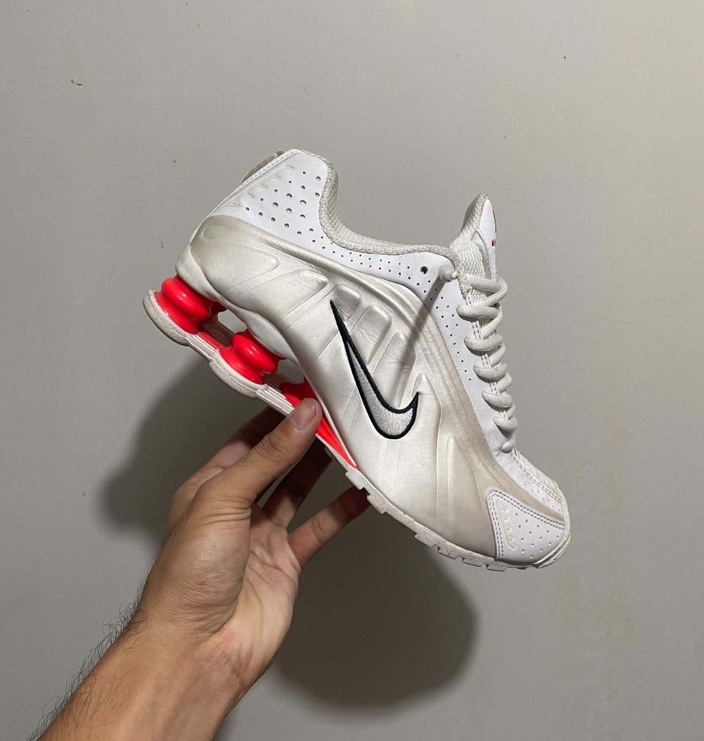 Nike Shox R4 " White / Phantom / Picante Red " (Category: Sneakers) located in Bacolod City. Submitted by abkicks_apparel (Listing ID 1466311348, Image 1). Description: Size 6 Us Womens 23 Cm Authentic Original Excellent Condition No Hidden Issues Pm if Interested .
