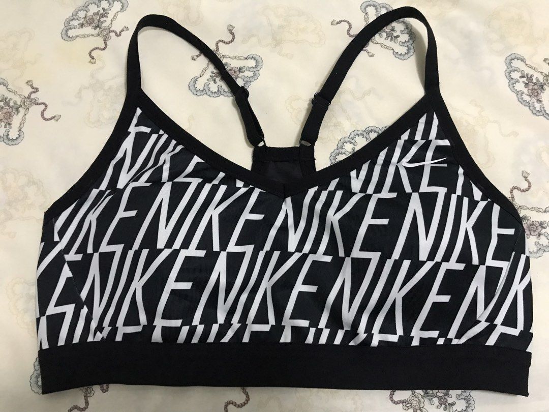 Nike Sportsbra (Category: Activewear) located in Manila. Submitted by freshlemon58885 (Listing ID 1466331028, Image 1). Description: Padded XL on tag Mesh Back design No issue .