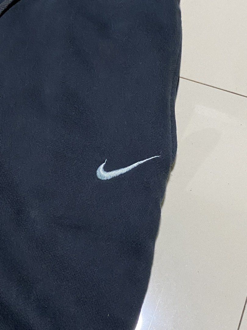 Nike The Athletic Dept. Black Sweatpants Size L (Category: Joggers) located in Baguio. Submitted by yunothewizardking (Listing ID 1466276102, Image 2). Description: - Brand: Nike (The Athletic Dept.) - Color: Black - Size: Large (L) - Features: Embroidered front swoosh, back pocket with athletic dept. tag, adjustable drawstring waistband - Condition: Good pre-loved condition, thick and comfortable fabric - Ideal for: Casual streetwear, workouts, 