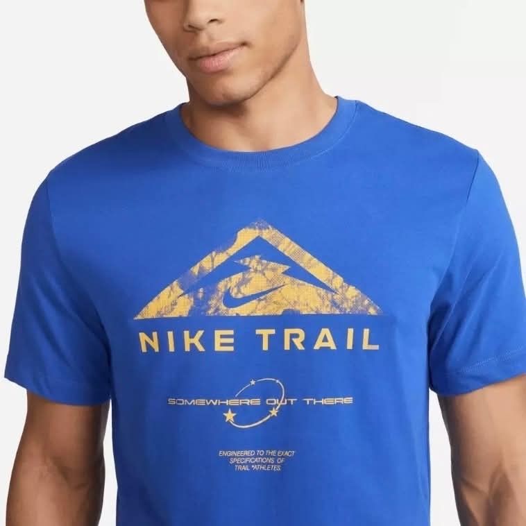 NIKE TRAIL TEE (Category: Tshirts & Polo Shirts ) located in Hinigaran. Submitted by err0n (Listing ID 1466291273, Image 1). Description: NIKE TRAIL T-Shirt •SIZE: LARGE LENGTH 29 x WIDTH 20 •CONDITION: EXCELLENT •NO ISSUE / NO FLAWS.