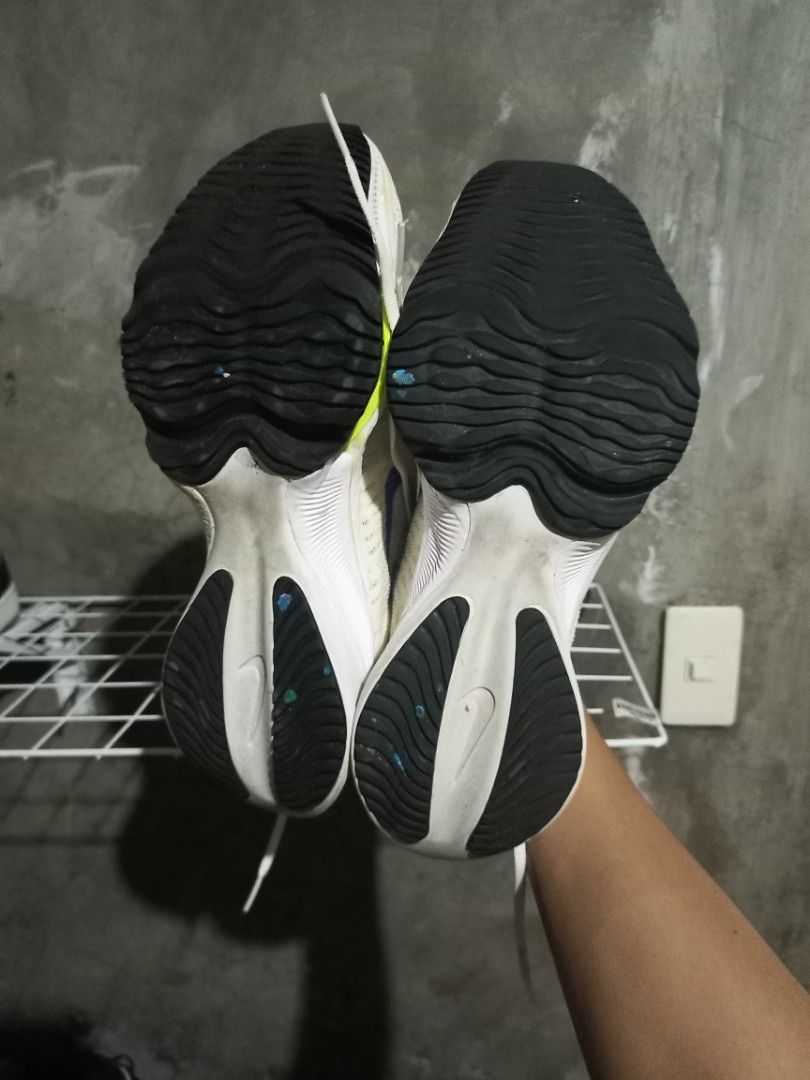 Nike Zoom X (Category: Sneakers) located in Mabalacat. Submitted by hasashoe (Listing ID 1466156229, Image 3). Description: SIZE ON PIC EXCELLENT CONDITION GOOD WORKING PERFORMANCE WEAR AND GO.