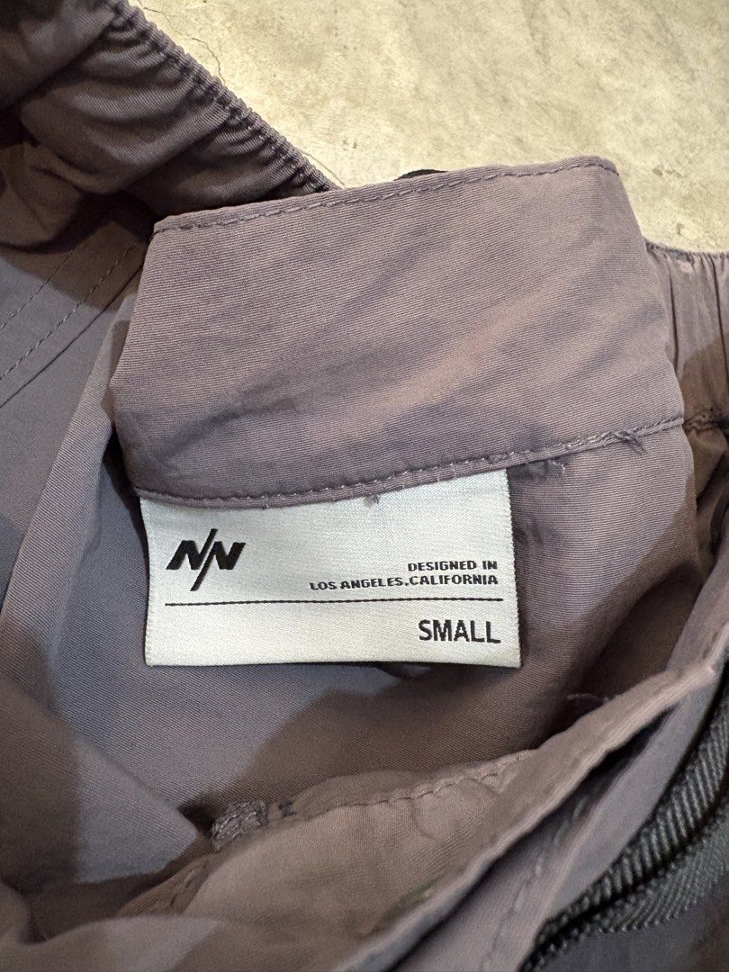 Nine Point Nine Nylon Cargo Shorts (Category: Shorts) located in Echague. Submitted by jake_rc (Listing ID 1466289263, Image 3). Description: Nine Point Nine Nylon Cargo Shorts Size Small on tag Waist fits 30 to 34 inches Length 20 Hem 12.5 Color Grey Excellent condition Price 680 plus SF.