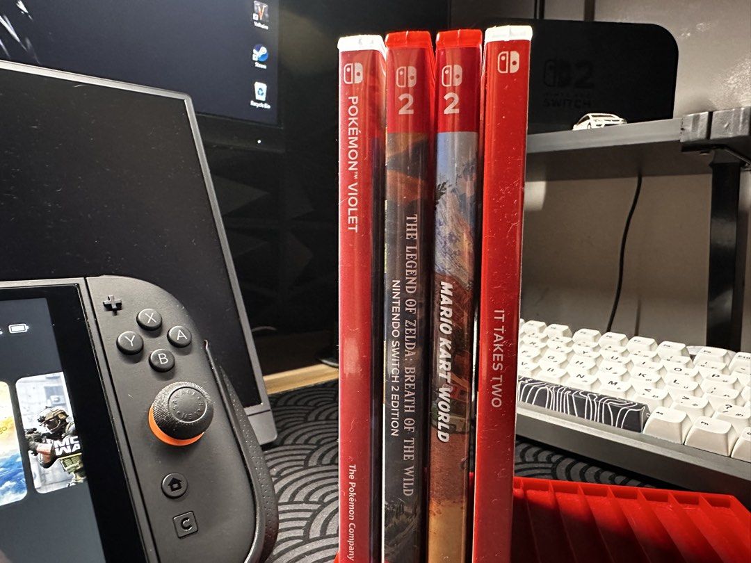 Nintendo Switch 2 Console Bundle (Category: Nintendo) located in Manila. Submitted by jaydeevina31055 (Listing ID 1466305133, Image 2). Description: Purchase Date: 7/15/2026 @ Datablitz Southmall (with receipt) Condition: Like New (No scratches, no ghosting/led burn-in, no dents) ‼️No cherry picking, selling as a whole‼️ Inclusions: 1. Nintendo Switch 2 (w/box, plastics, and receipt) 2. Skull & Co Neo Grip Bundle (Hard Case and unit case and with