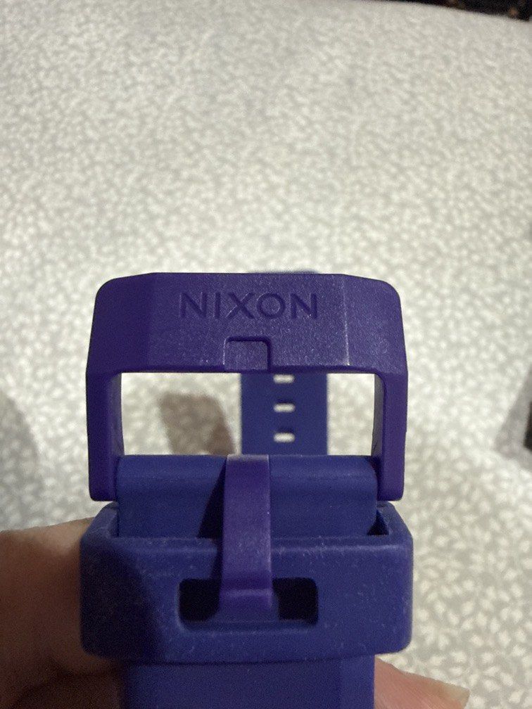 NIXON float on (Category: Luxury Watches) located in Manila. Submitted by pialoved (Listing ID 1466225666, Image 3). Description: .