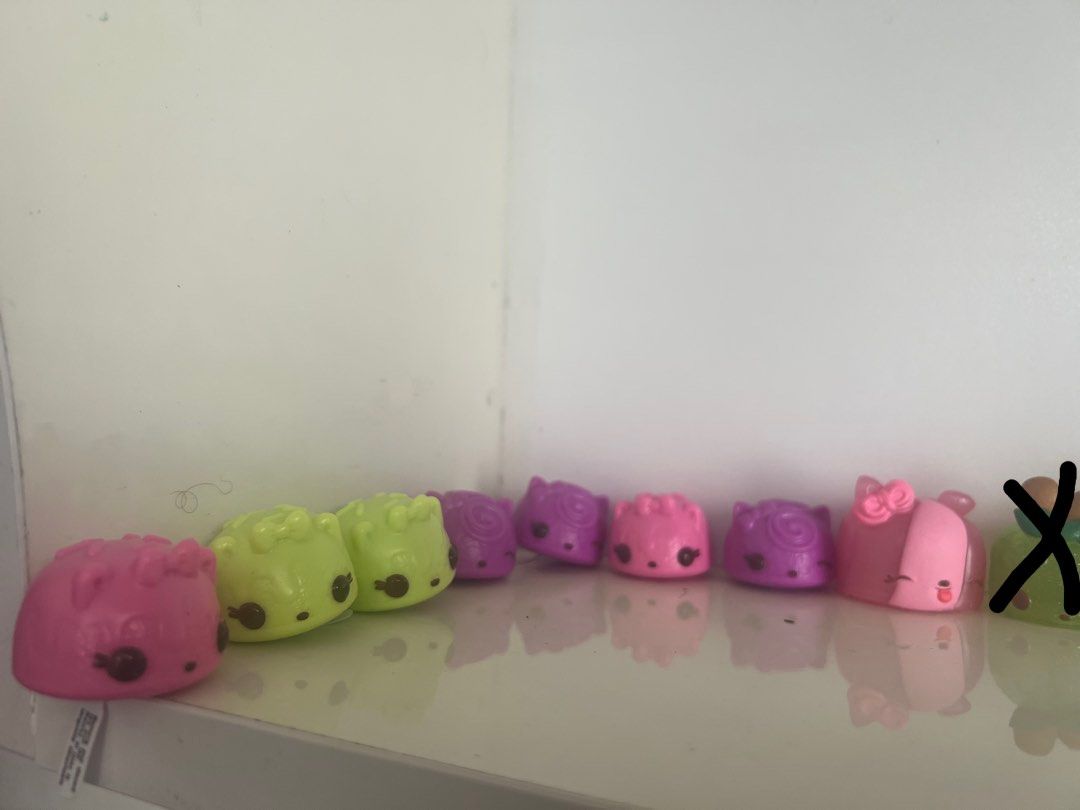 Num Noms Toys (Category: Kids Toys) located in Manila. Submitted by miaumiauxd (Listing ID 1464198077, Image 3). Description: - 150 per piece - 300 for nail polish.