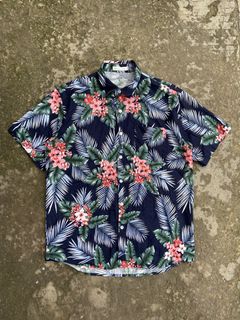 (Category: ) located in . Submitted by re.worn082 (Listing ID 1466205443, Image 1). Description: .
