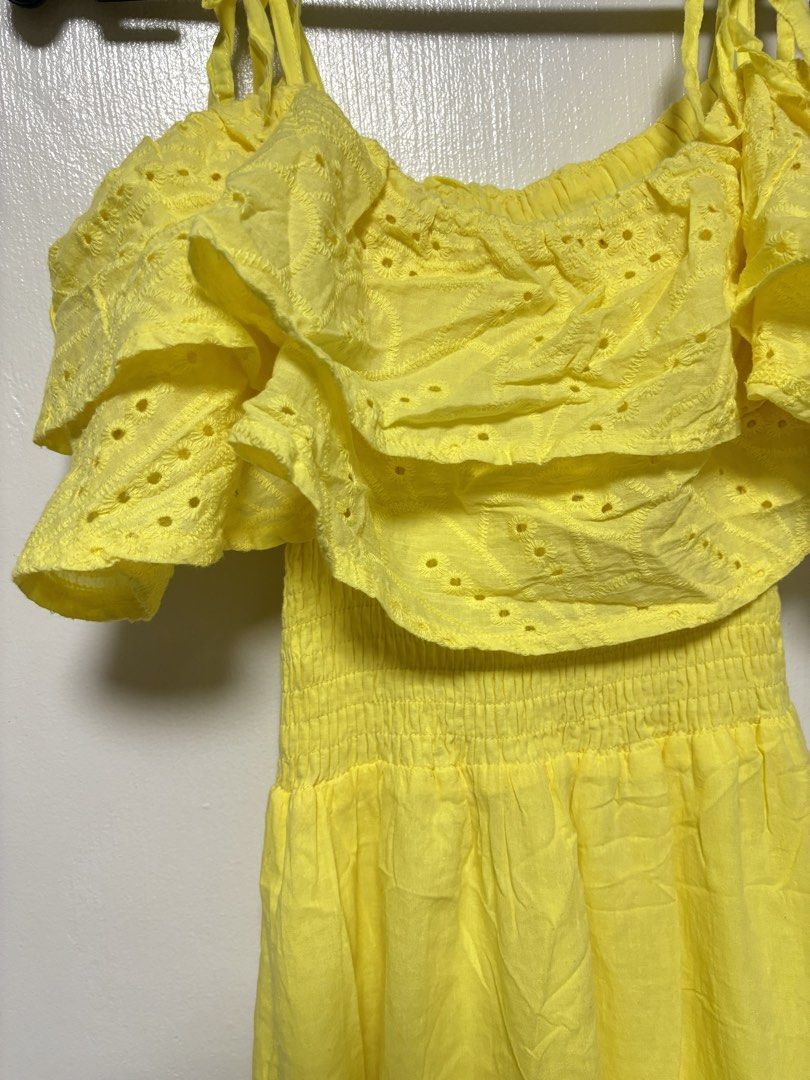 Off shoulder Ruffle Layer Eyelet Dress (Category: Dresses) located in Balagtas. Submitted by prelovedbyshai_ (Listing ID 1466253673, Image 2). Description: Brand: Coco Cabaña ✔️Good condition ✔️ Used once only ✔️Size Small-Medium.