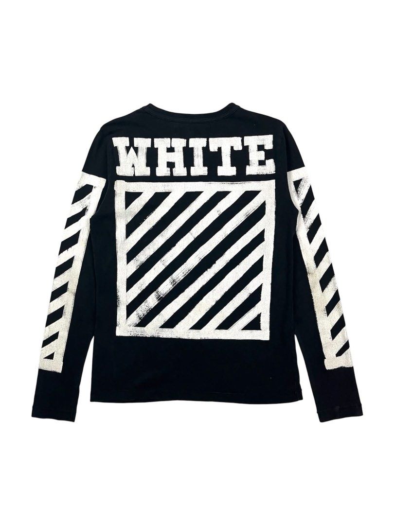Off-White - Brushed Diagonal Black L/S (Category: Tshirts & Polo Shirts ) located in Puerto Princesa. Submitted by rrugsgallery (Listing ID 1466308790, Image 2). Description: Off-White - Brushed Diagonal Black L/S Tagged Size: XS Dimensions Length: 26.5 Width: 19 Condition: Excellent Color rate: 9.5 Flaws: None.
