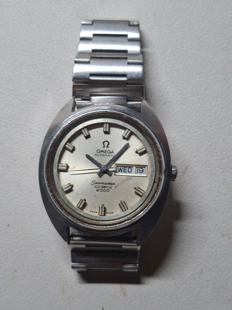 Omega Seamaster Cosmic 2000 Vintage (Category: Luxury Watches) located in Iloilo. Submitted by KCY_Timepieces (Listing ID 1466159955, Image 1). Description: Crown sometimes detaches when pulled hard, but that is the way to access the movement. Model: Omega Material: Stainless steel Color: Cream Bracelet: Omega but different model Case Size: Lug Width: Inclusions: Watch Only *********************************************** MOP: COD/COP, Bank Transf