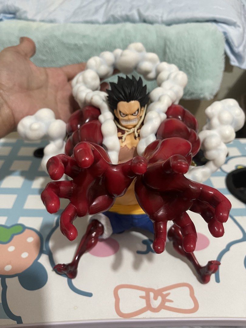 One Piece luffy no stand (Category: Action & Battle Toys) located in Cabiao. Submitted by imeon13 (Listing ID 1466280337, Image 1). Description: ganda neto big at super bigat nya wla lng ung stand nya kya as is na pgwan nyu nlang or diy .