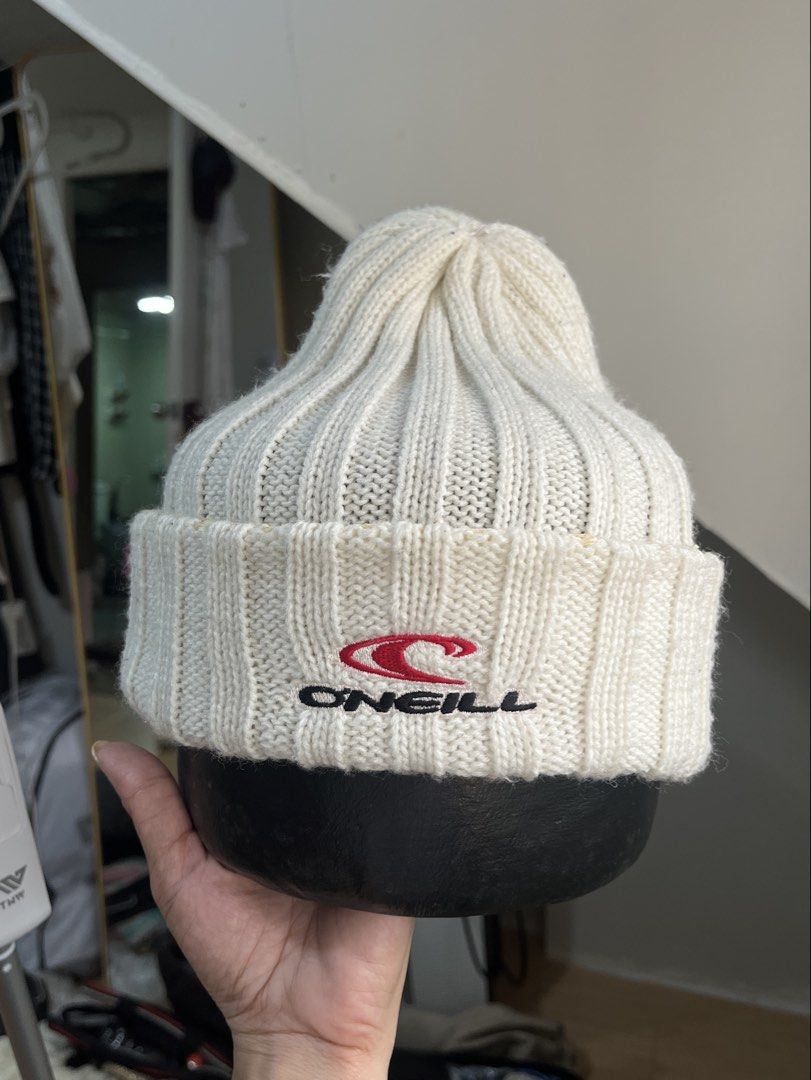 ONEILL BONIT (Category: Activewear) located in Tayug. Submitted by thriftyshady_ (Listing ID 1466332329, Image 1). Description: .