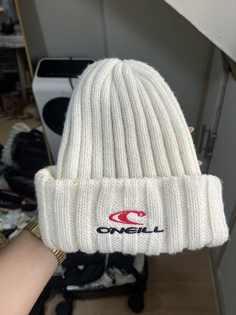 ONEILL BONIT (Category: Activewear) located in Tayug. Submitted by thriftyshady_ (Listing ID 1466332329, Image 2). Description: .