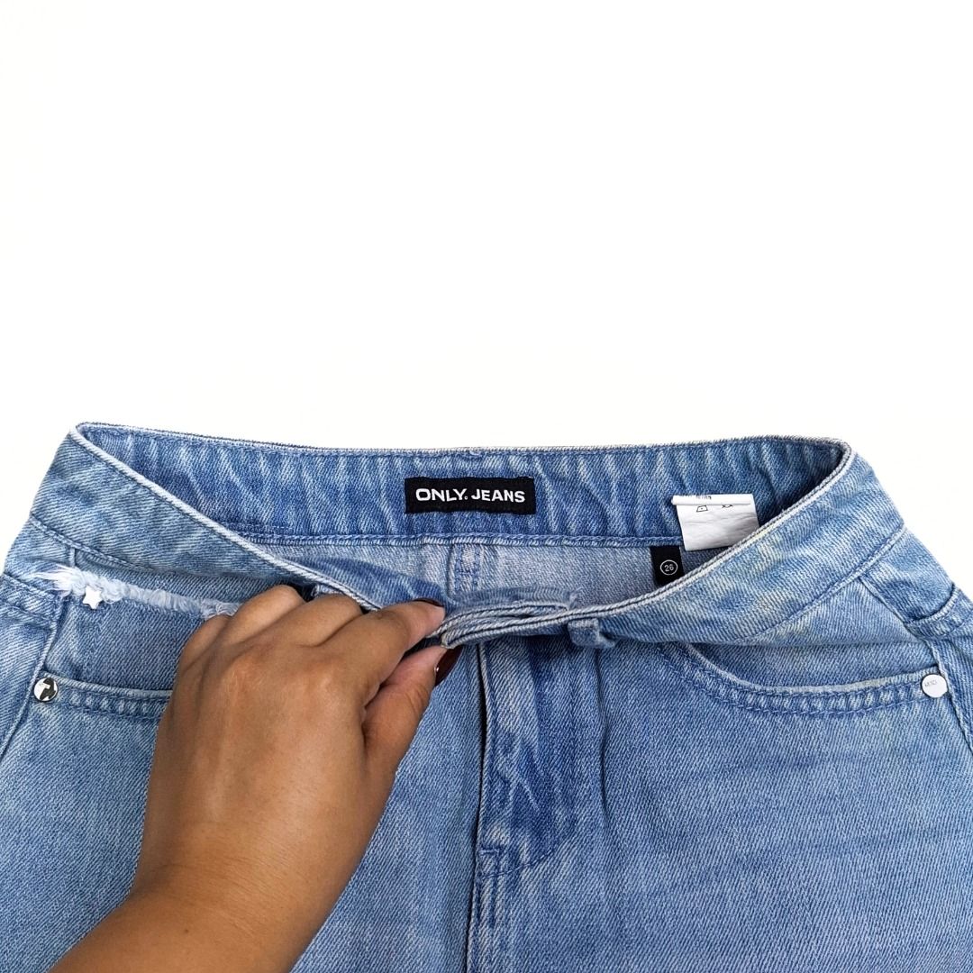 ONLY JEANS skirt (Category: Skirts) located in Baguio. Submitted by a.ugustt (Listing ID 1466249197, Image 2). Description: 27-28 | L: 15.5" hard denim | light blue not stretchable | high-waisted.