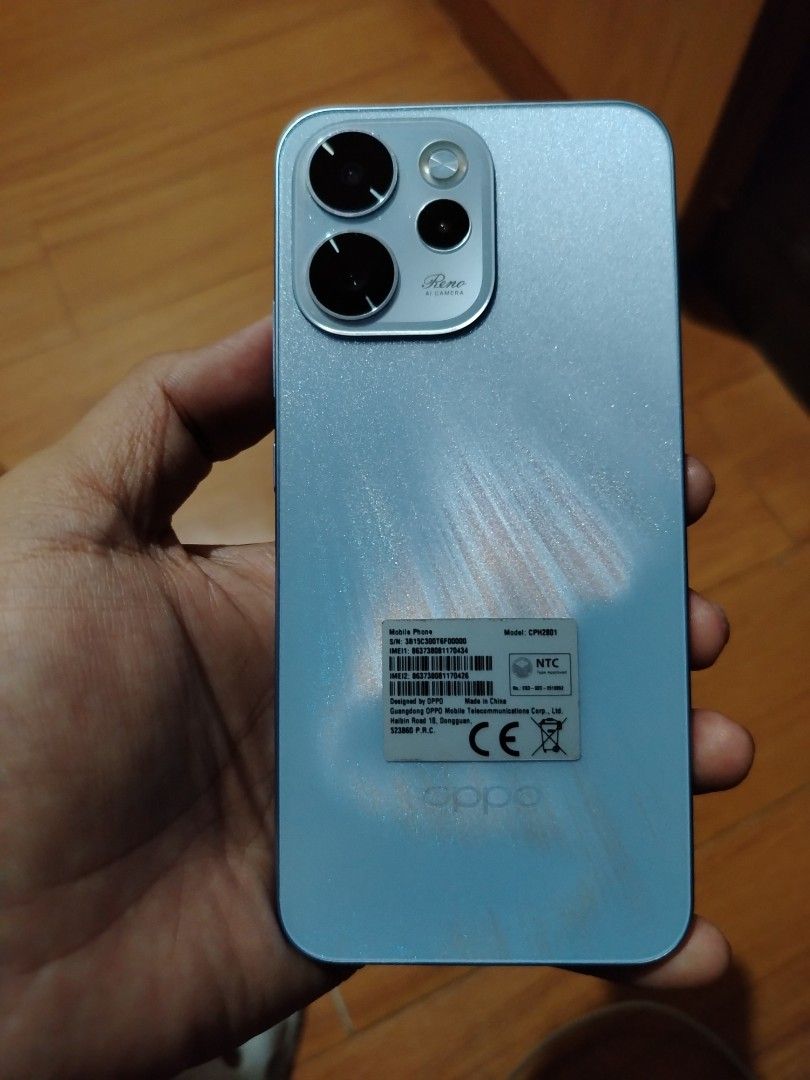 Oppo Reno 15f 5g (Category: OPPO) located in Las Pinas. Submitted by PJ.R. (Listing ID 1466162275, Image 1). Description: OPPO RENO 15F 5G GOOD AD NEW (NO ISSUE) SALE 14.5K OR SWAP SA MAY ADD Key Specifications * Display: 6.57-inch AMOLED, 120Hz refresh rate, FHD+ resolution * Processor: Qualcomm Snapdragon 6 Gen 1 * Memory & Storage: 12GB RAM paired with 256GB internal storage * Rear Cameras: 50MP main (OIS), 8MP ultrawide, and 2MP macro * Front