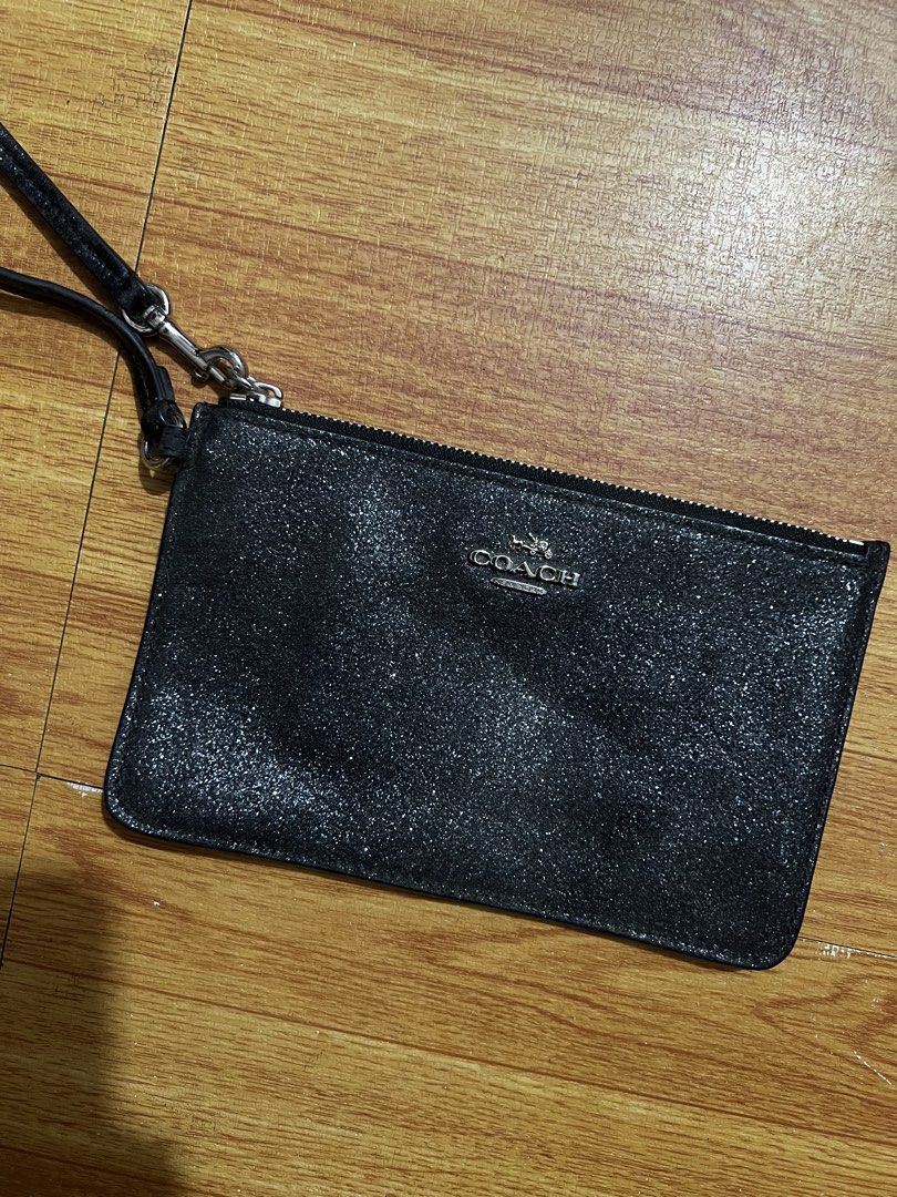 Original coach black star glitter wristlet wallet (Category: Wallets & Card holders) located in Manila. Submitted by baeshop16 (Listing ID 1466323865, Image 2). Description: Likenew .