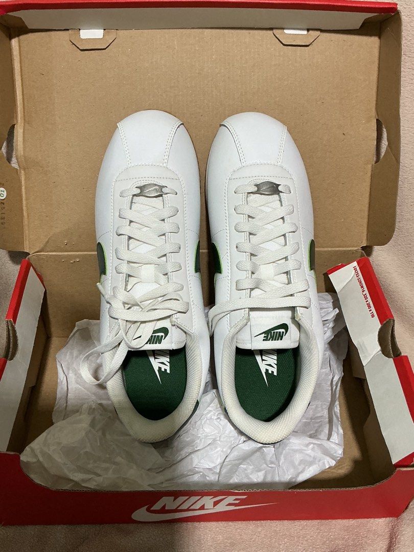 Original Nike Cortez (Category: Sneakers) located in Cavite. Submitted by audreyncv (Listing ID 1466323288, Image 1). Description: Brand new Original Comes with the box Size: 9 MOP: Gcash MOD: J&T Lalamove Location: Imus, Cavite.