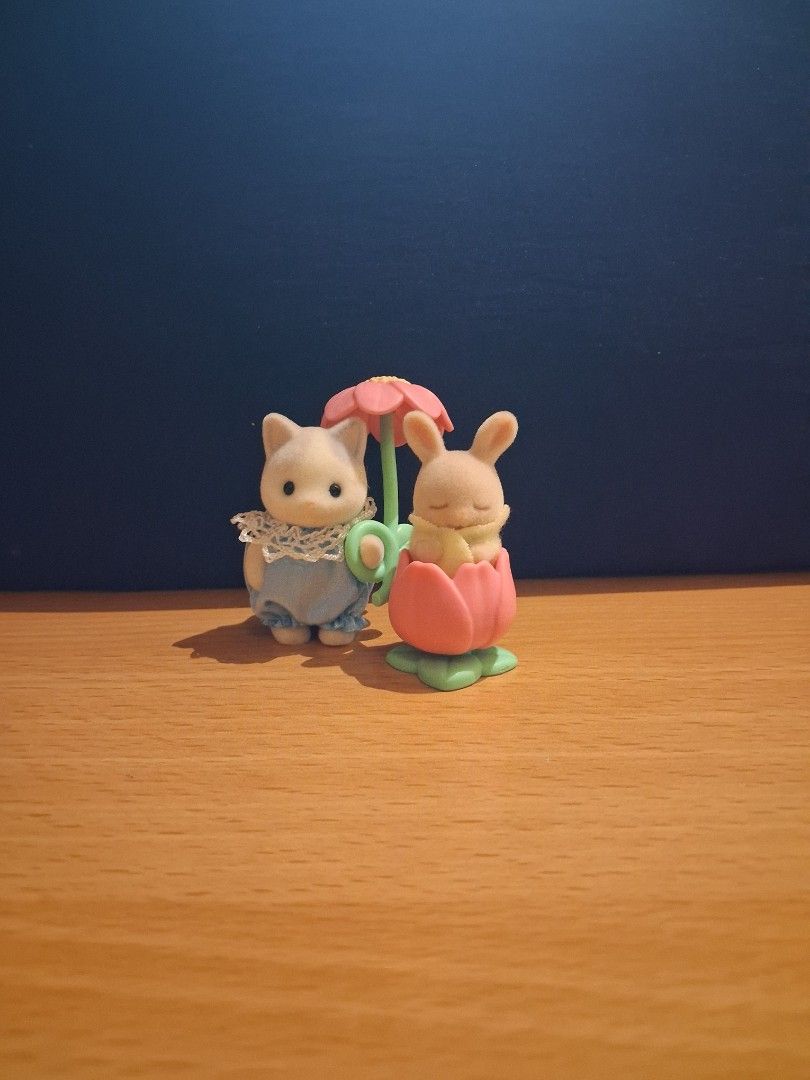 Original Sylvanian Families (Category: Kids Toys) located in Manila. Submitted by kudos_ (Listing ID 1466270548, Image 2). Description: ☆ MOP: GCash - using J&T delivery - take all for ₱990 ☆ Parent Seal(Male ver) - ₱250(SOLD) ☆ Parent Seal(Female ver) - ₱250(SOLD) ☆ Baby Seal(Standing up) - ₱300(SOLD) ☆ Baby Seal(Crawling) - ₱250 (SOLD) ☆ Floral Cat w/ umbrella - ₱250(SOLD) ☆ Baby Floral Bunny(Secret from blindbox) - ₱350 ☆ Pink Bunny Twin - ₱19