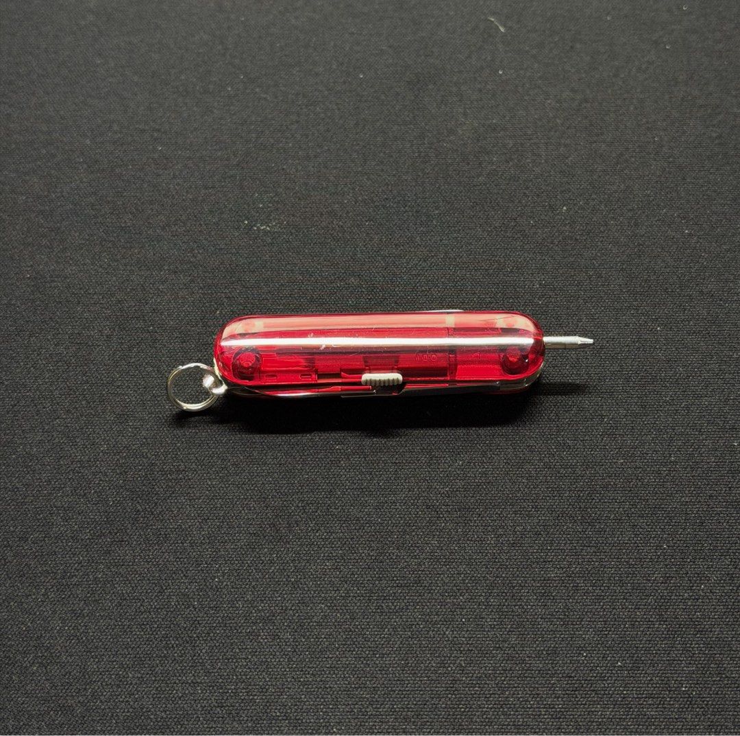 Original Victorinox Signature Ruby Red 58mm (Category: Hiking & Camping) located in Paranaque City. Submitted by haswak_6128 (Listing ID 1466186479, Image 2). Description: For Sale: Victorinox Signature Swiss Army Knife – Used Like New Selling piece of Victorinox Signature 58mm Swiss Army knives in red – used but like new condition. Compact, versatile, and perfect for everyday carry – includes small blade, scissors, nail file, retractable ballpoi