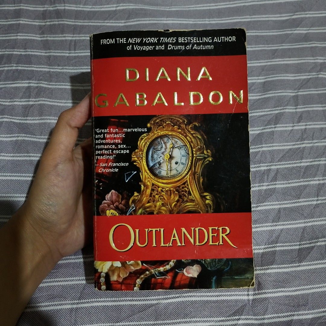 Outlander by Diana Gabaldon (Category: Storybooks) located in Angeles City. Submitted by wallflowerly (Listing ID 1466241177, Image 1). Description: ~ mmpb ~ message me for more info ♡.