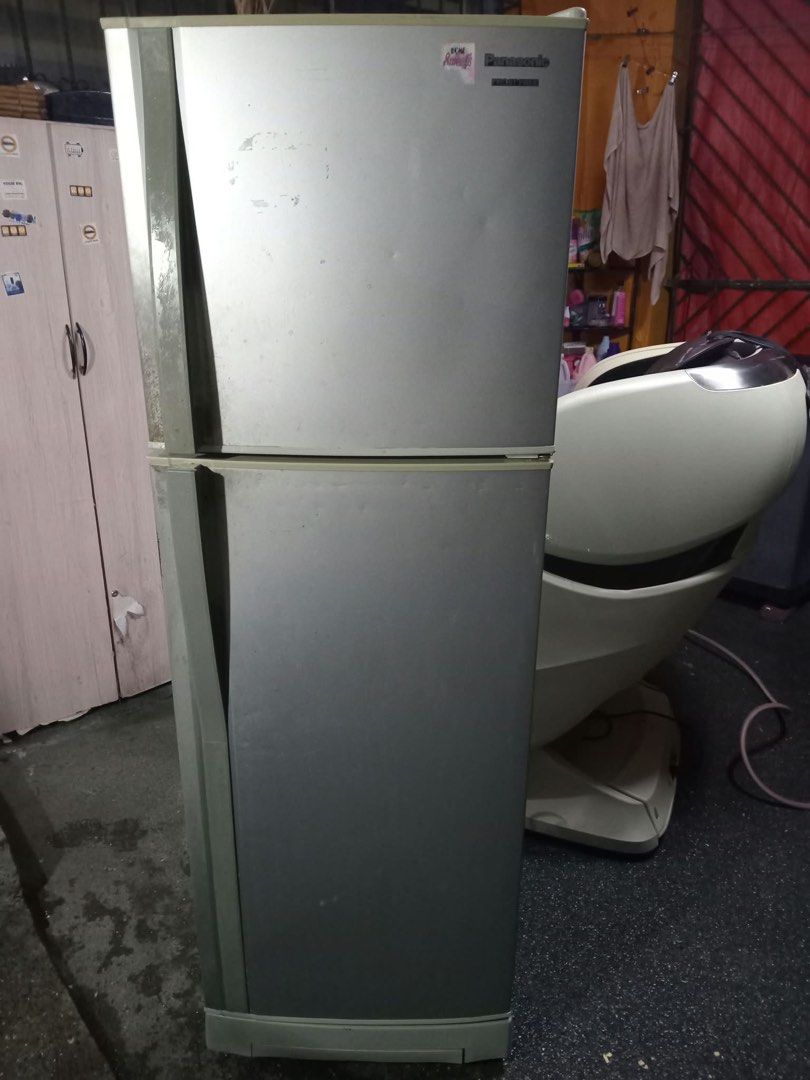 Panasonic Refrigerator (Category: Refrigerators and Freezers) located in Muntinlupa City. Submitted by rocelleg (Listing ID 1466292395, Image 2). Description: All working. With rust shown in the picture.
