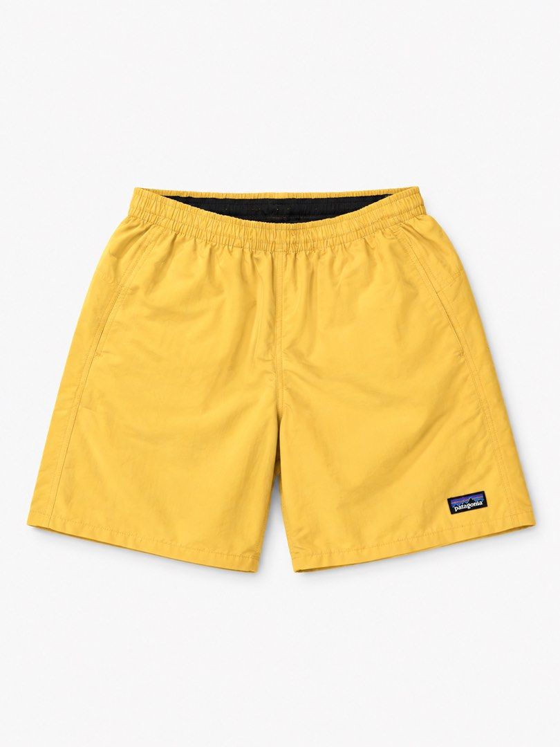 Patagonia short (Category: Shorts) located in Lapu Lapu. Submitted by jhonrener41426 (Listing ID 1466287580, Image 1). Description: Medium Size 28 to 34 Length-15 Leg opening-14 Above the knee Excellent condition Color rate 9,5/10 Authentic Issue none .
