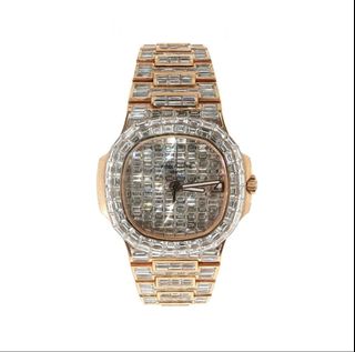 (Category: ) located in . Submitted by audemars_piguet (Listing ID 1466241940, Image 1). Description: .