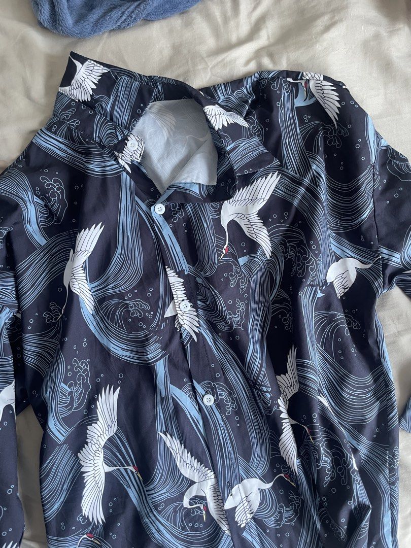 Patterned Long sleeves (Category: Blouses) located in Quezon City. Submitted by declutter_aa (Listing ID 1466167571, Image 1). Description: .